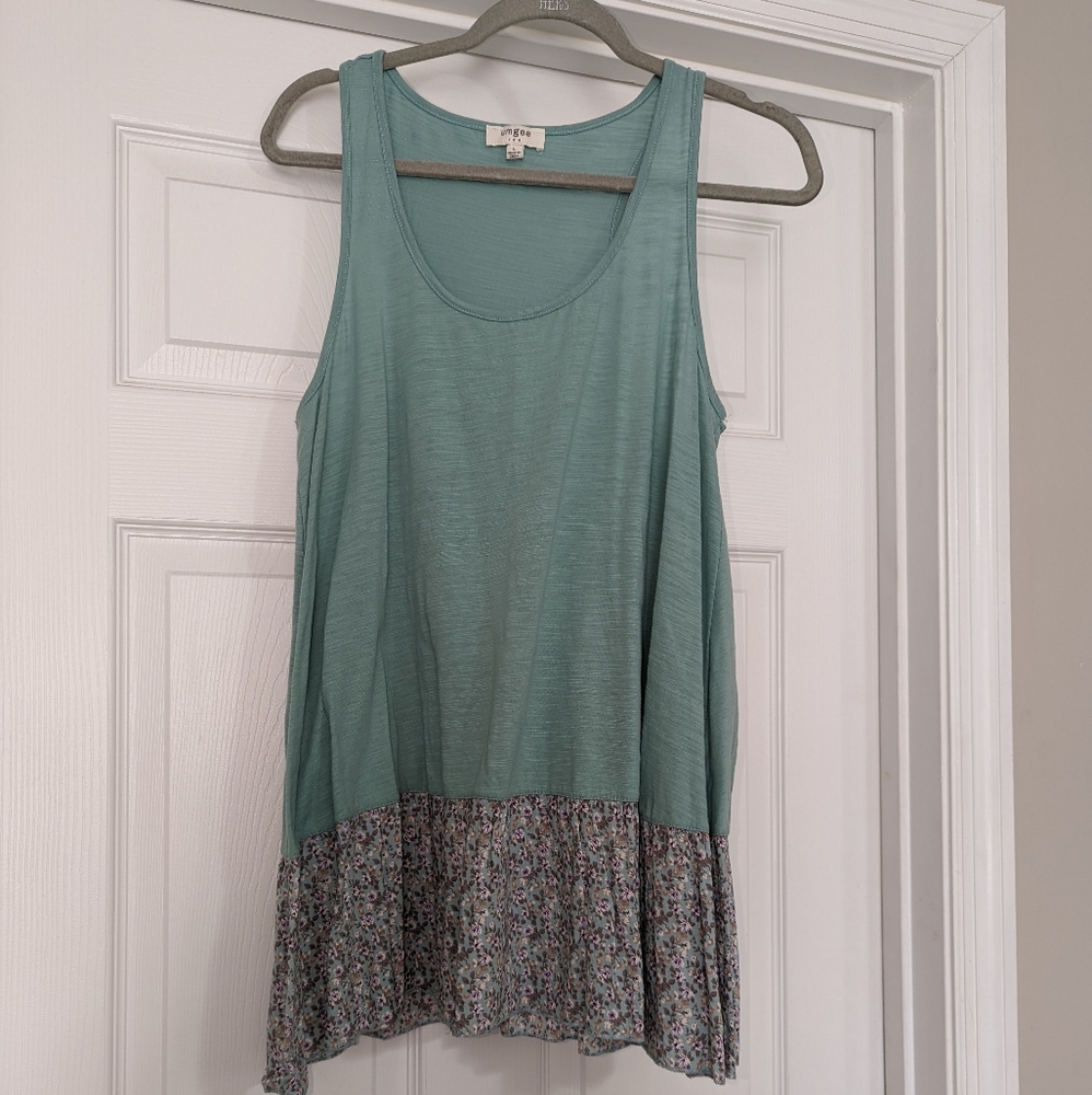 Women's tunic top size Large